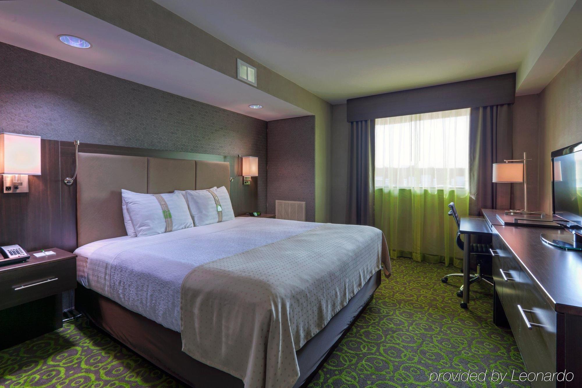 Holiday Inn Express Winnipeg Airport - Polo Park By Ihg Exterior foto